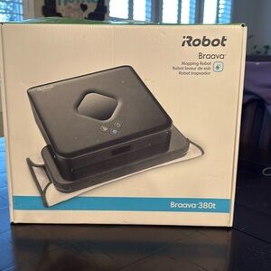 iRobot Braava 380t Floor Mopping Robot - Black Used ONCE